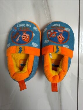 Toddler Blippi Slippers Size 5/6
